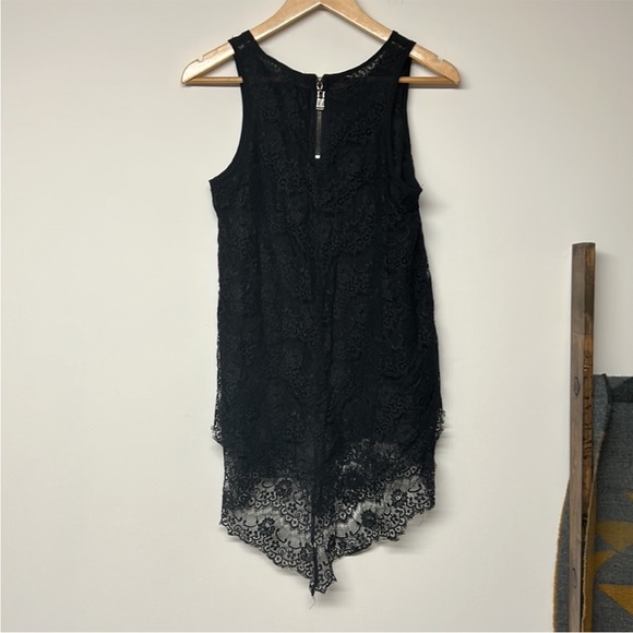 Buffalo David Britton High Low Back Lace Tank Top - Picture 6 of 6